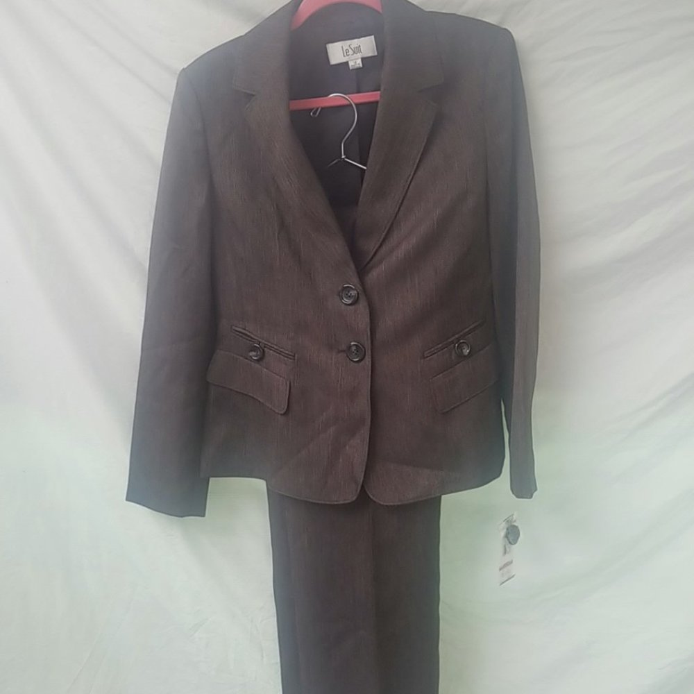 LeSuit pantsuit